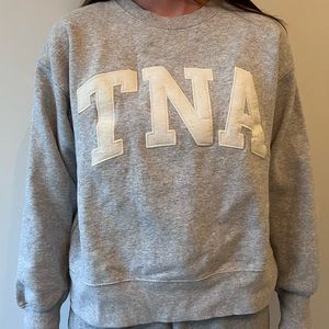 - Heather cloud grey Aritzia sweater